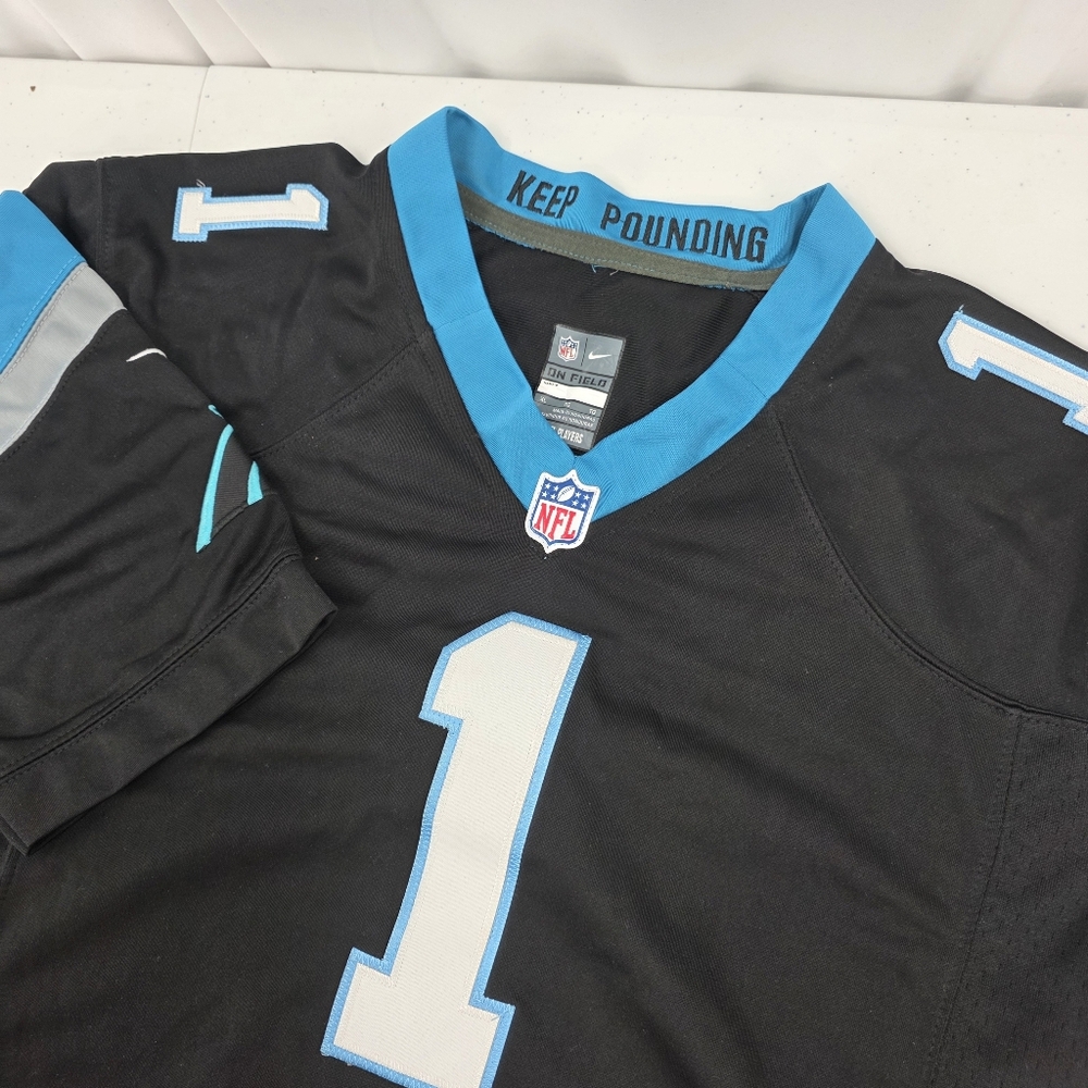 Nike Carolina Panthers Cam Newton NFL On Field Jersey Youth Size XL 18-20 Black.